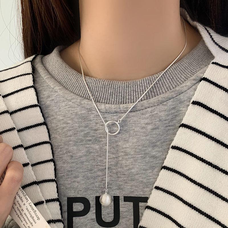 Brushed Round Ball Tassel Long Necklace for Women with French High-end Temperament