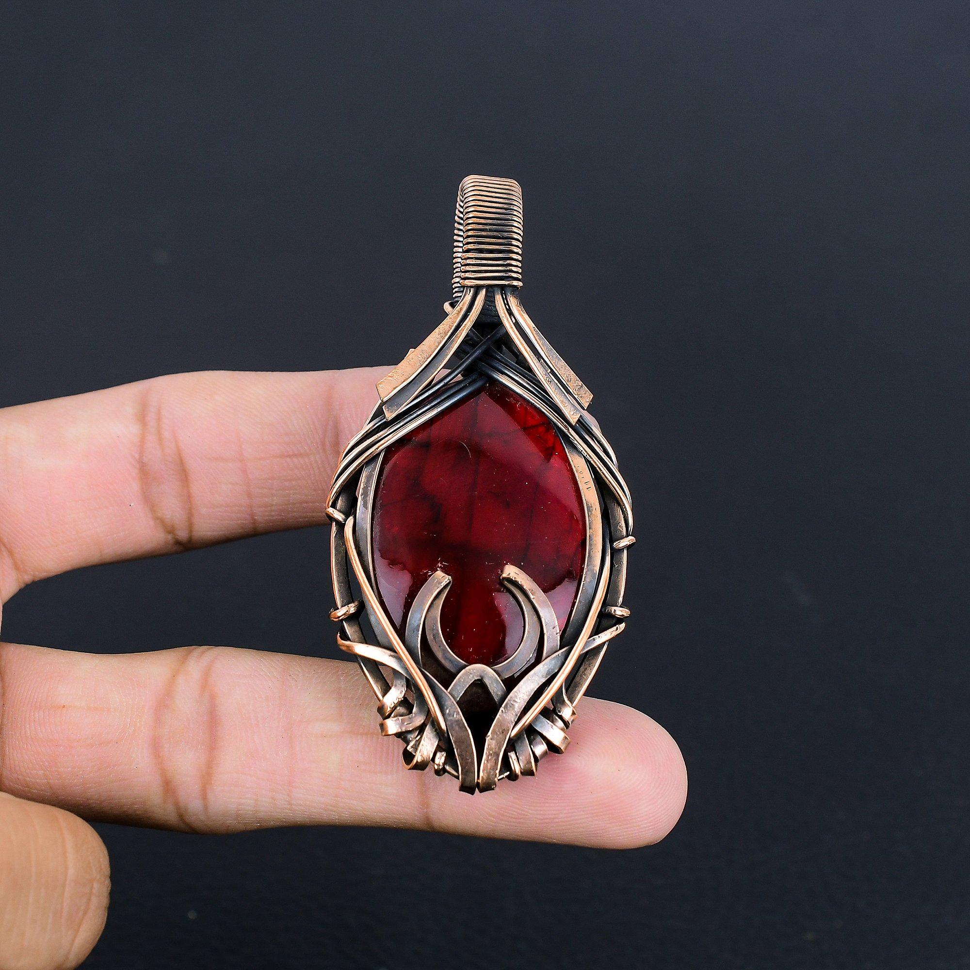 

Подвеска из красного лабрадорита, украшение, обернутое медной проволокой 999 пробы, подвеска с драгоценным камнем, ювелирное изделие ручной работы, свадебный подарок 2.55 Inches