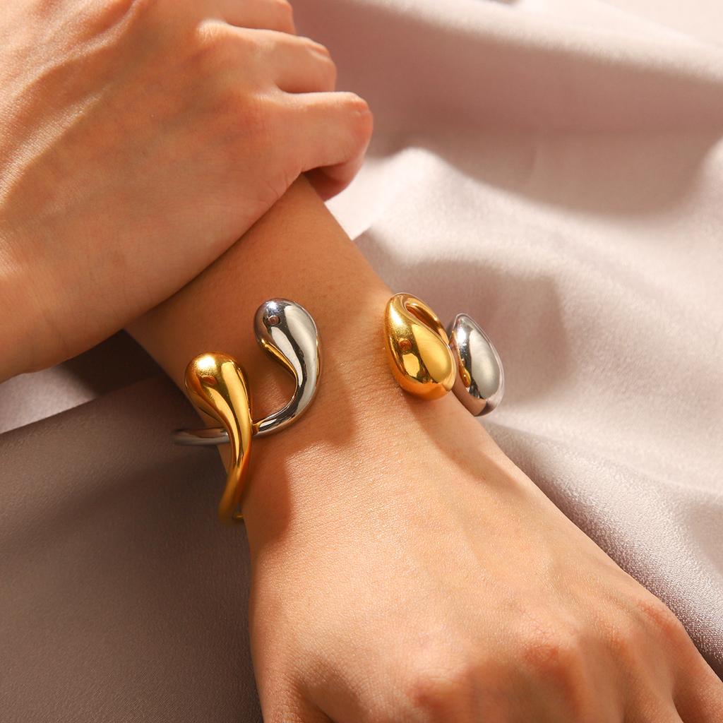 Stainless Steel Asymmetrical Open Bangle, Trendy Titanium Steel Bracelet, Versatile Hand Jewelry