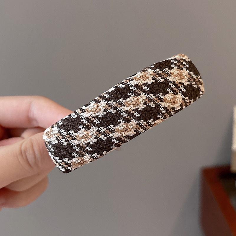 Autumn & Winter Coffee Hair Clip: Women's Seamless Duckbill, BB & Bangs Clips