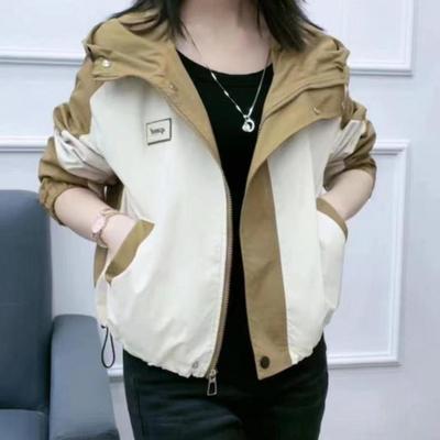 New Autumn and Winter Contrasting Color Jackets for Women, Short Hooded Women's Tops and Jackets