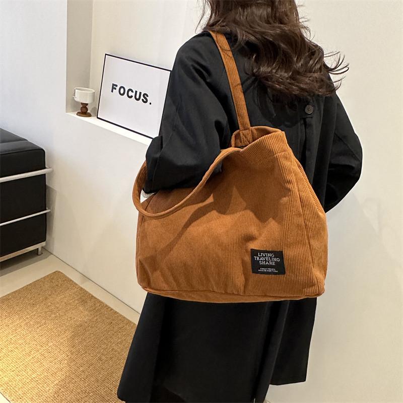 Stylish And Minimalist Large Capacity Canvas Tote Bag For Women In Black And Gray