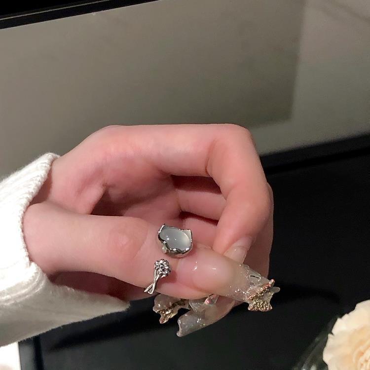 "Adjustable Hip-Hop Lucky Bread Star Ring with Light Blue Drip Glaze and Smiley Face - Perfect Couple's Accessory"