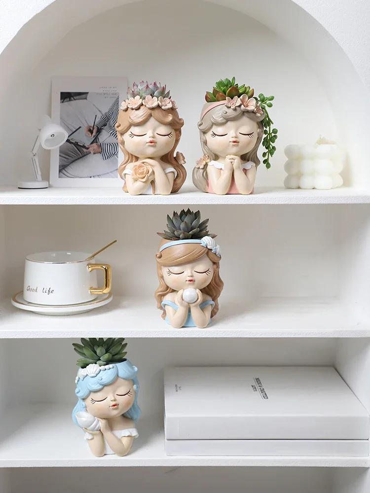 Cute Girl Small Plant Pot Resin Succulent Planter for Home Office Desk Mini Ornament Fairy Garden Flowerpot Decoration