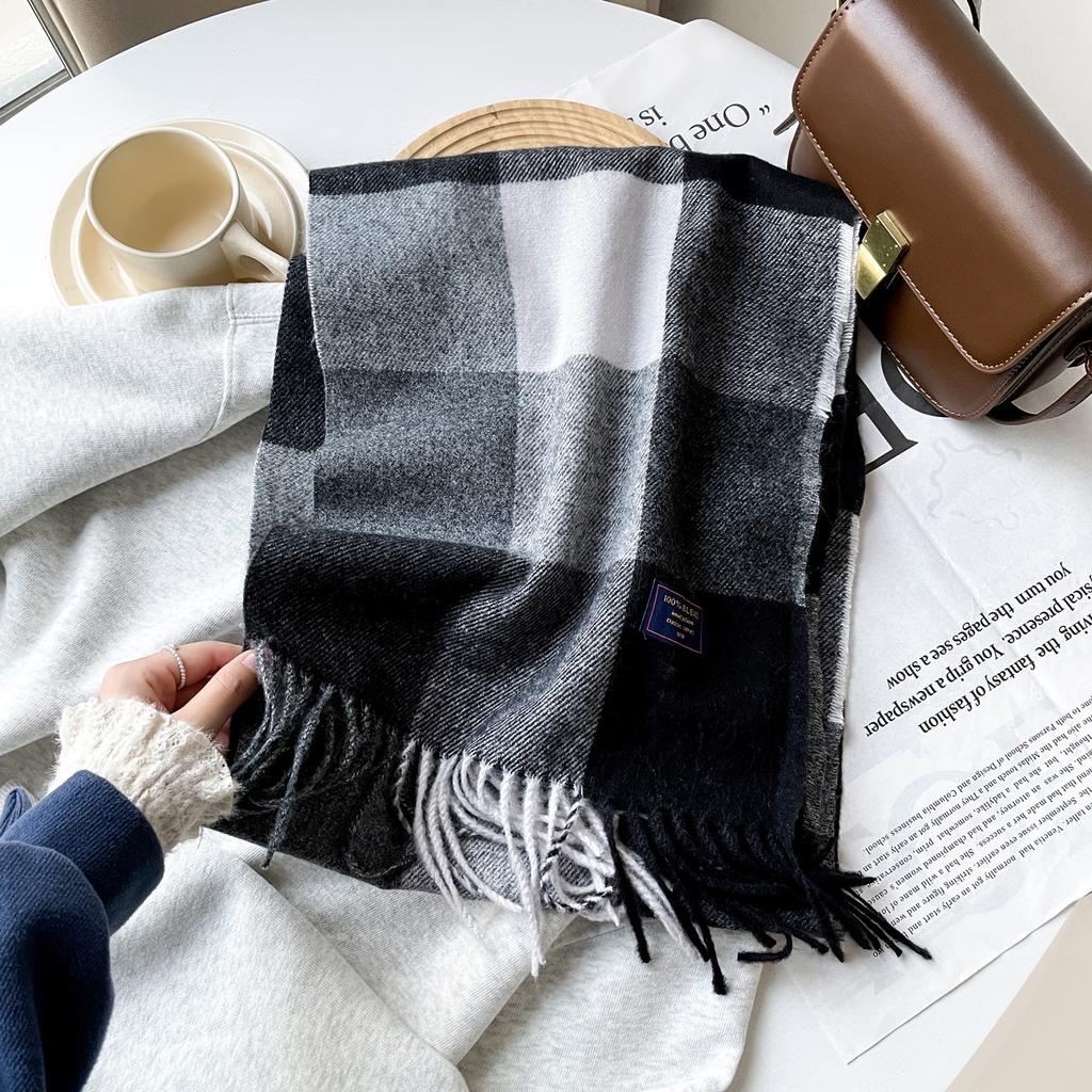 Classic scarf Men's winter imitation cashmere plaid scarf Warm shawl Tassel high-end scarf