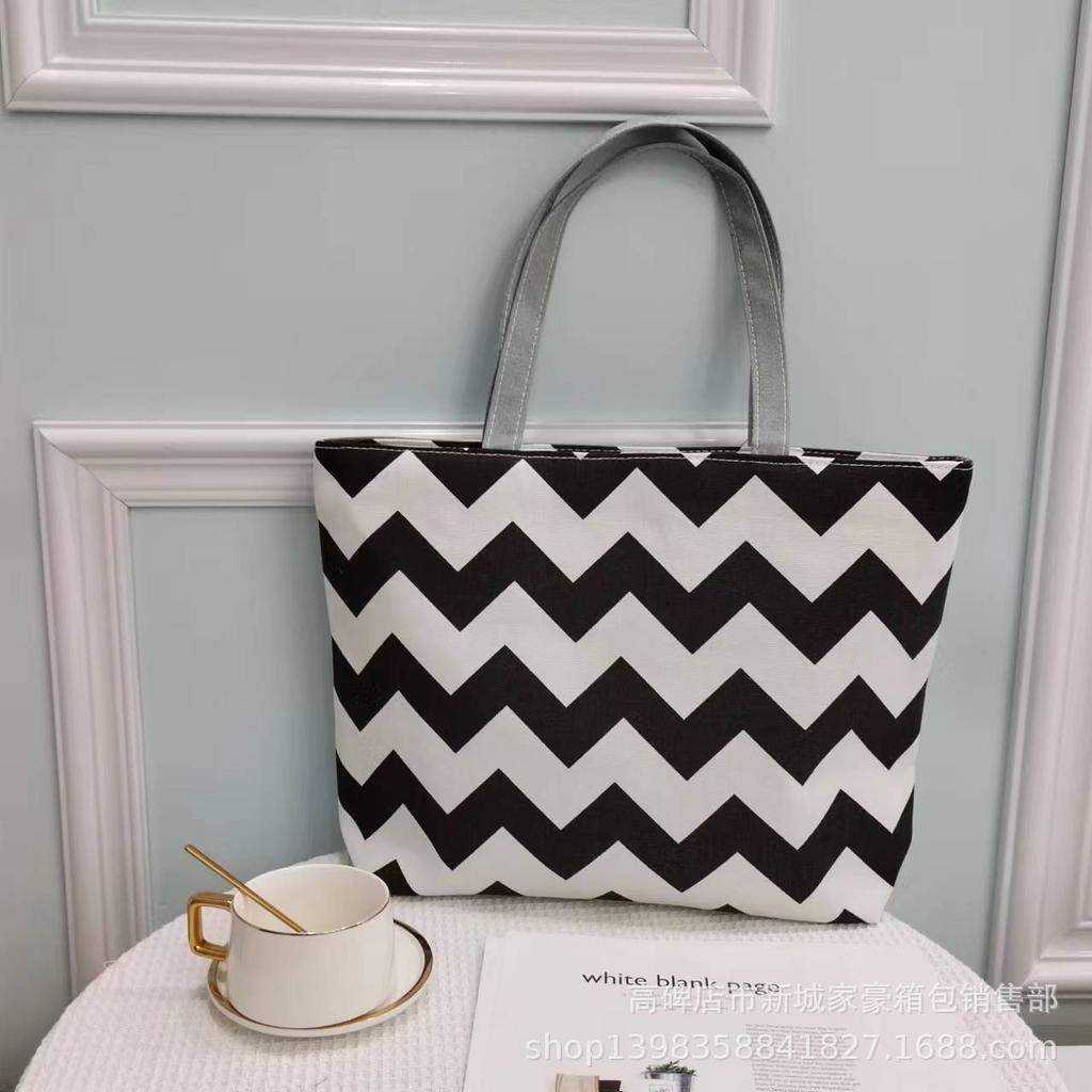New version of cute cartoon canvas bag literary women's shoulder bag large capacity canvas tote women's bag