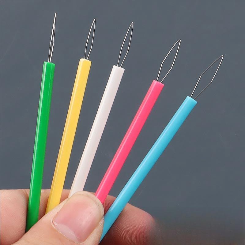 

Automatic Needle Threader for Elderly – Extra Long Sewing Needle Aid 1 Piece - Extra Long, Random Color