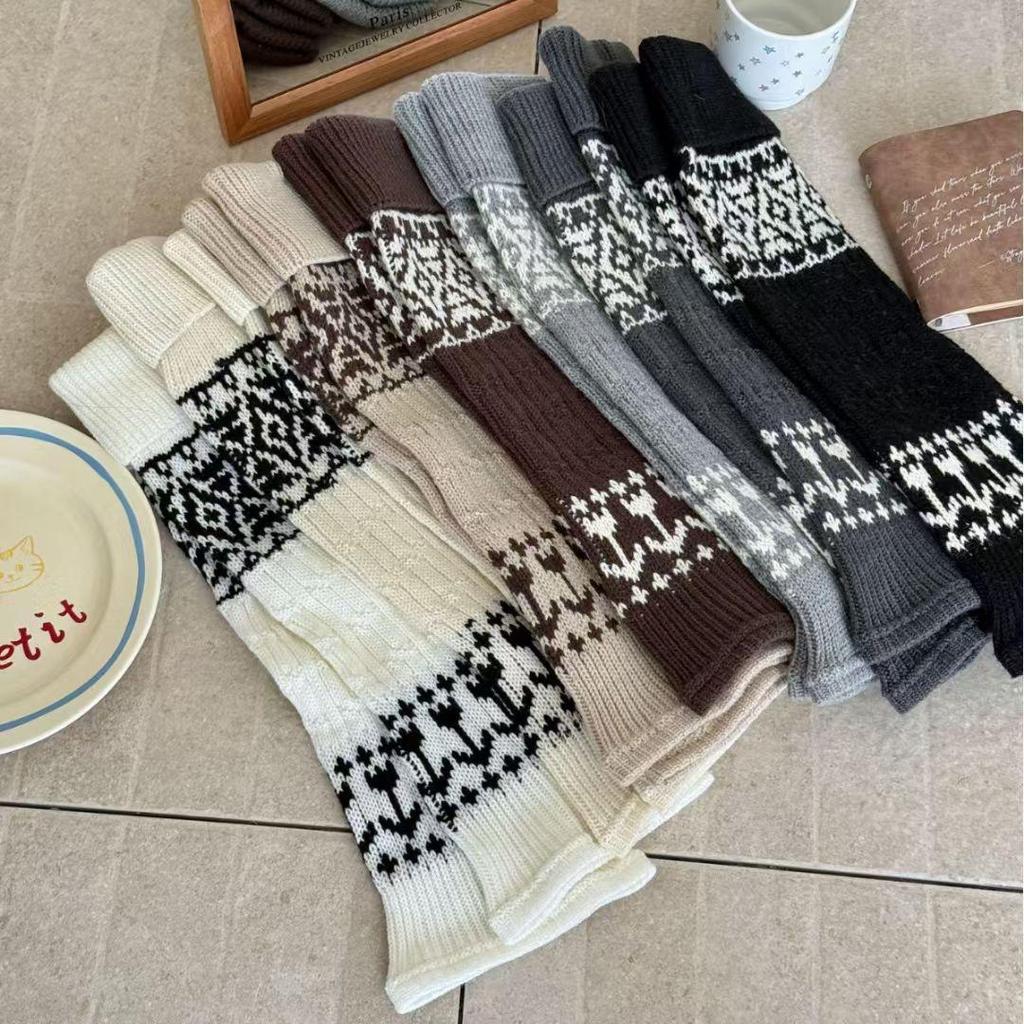 Retro Fair Isle Knit Leg Warmers: Chunky, Slimming Knee-High Socks for Autumn/Winter