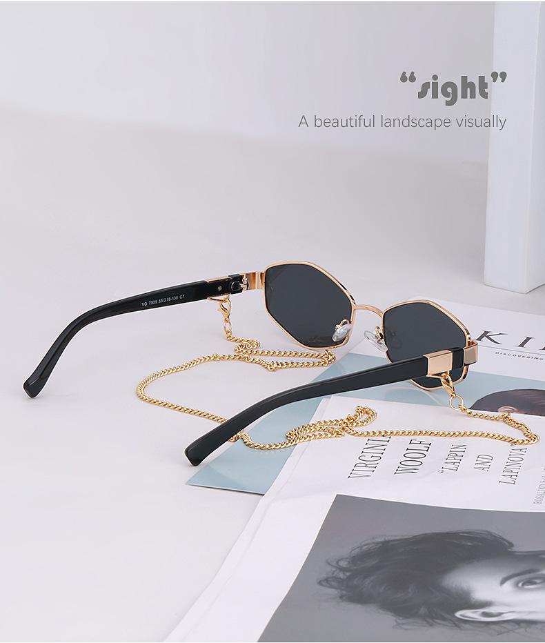 Korean Style Women's Round Frame Sunglasses with Fashion Chain