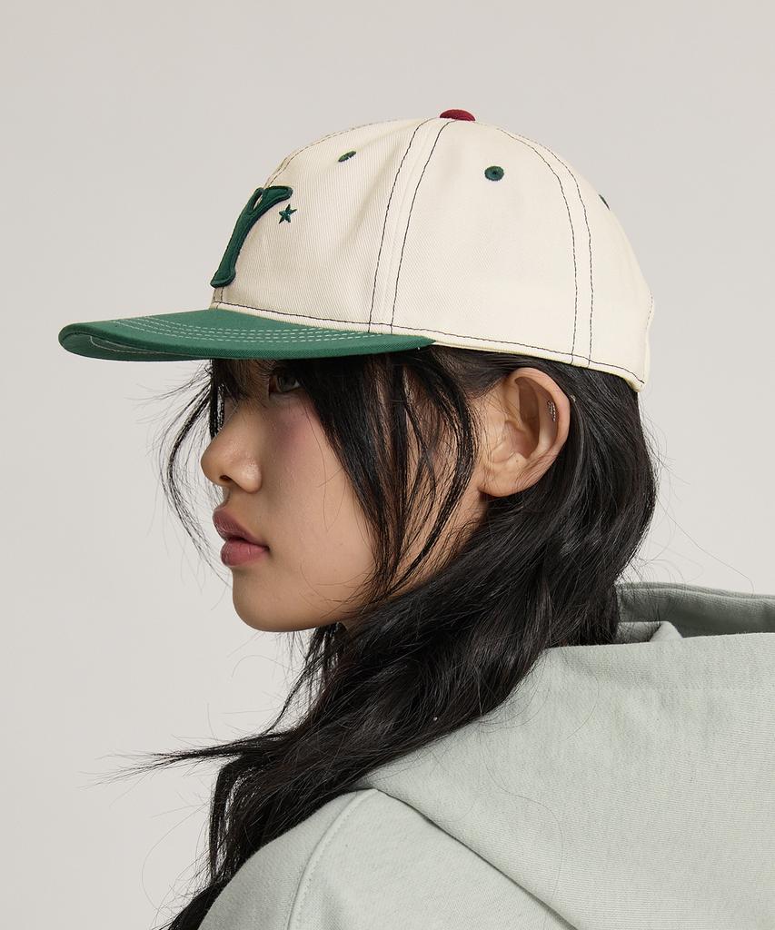 WAIKEI Y Logo Applique Cap Ivory