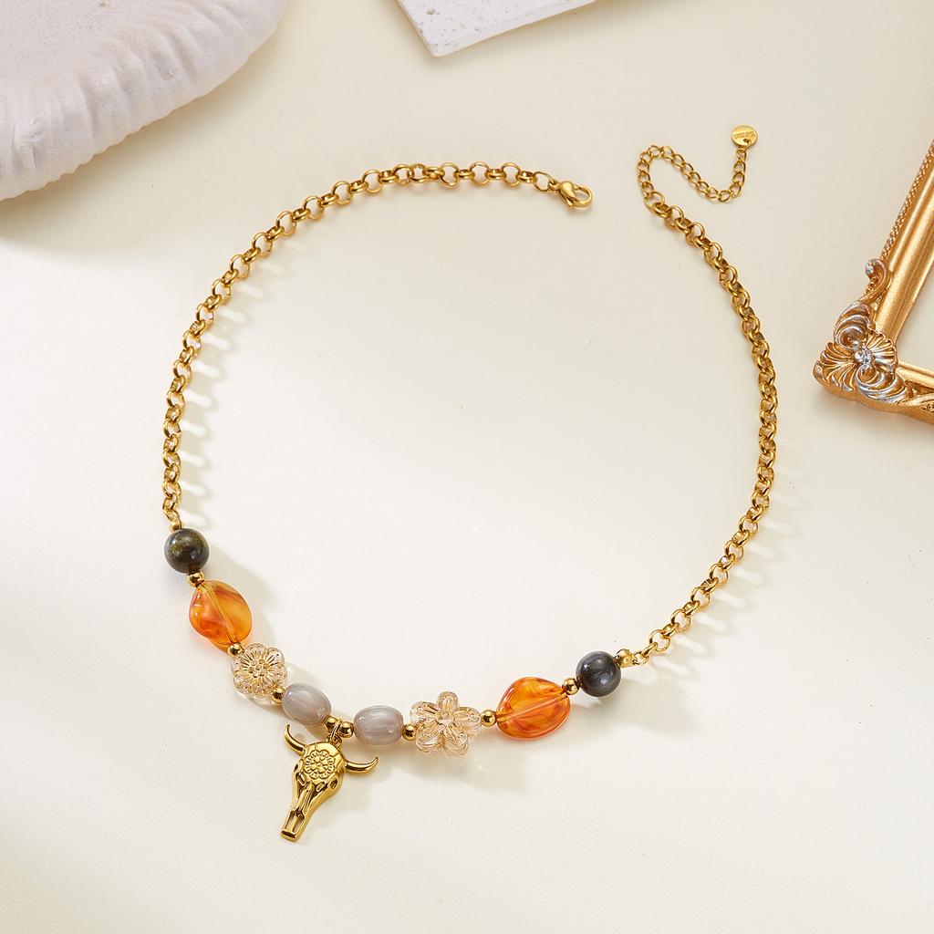 Ethnic Bull Head Pendant Necklace Women Vintage Stainless Steel Stone Beaded Clavicle Chain Party Fashion Jewelry Gift