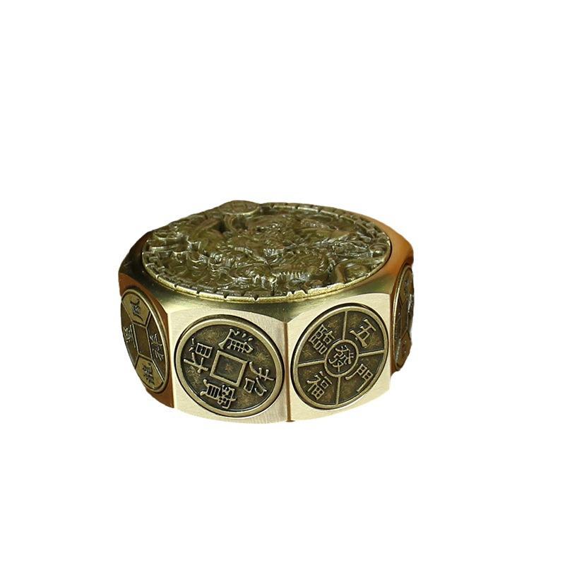 Eight-Sided Money & Ten-Sided Dragon Handcrafted Brass Cube - Creative Carving, High-End Decompression Toy, Year of the Dragon Edition.