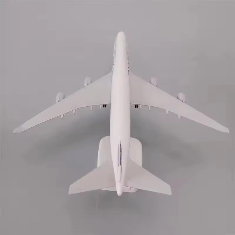 B747 Philippines Airlines 20CM 1:400 Diecast Plane Model With Base Landing Gears Alloy Aircraft Decoration Collection