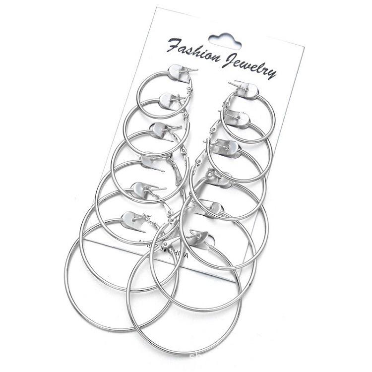 Chic European & American Style Earrings Set: Bold & Slim 6-Piece Collection - Versatile & Trendy Large & Small Earrings for Women