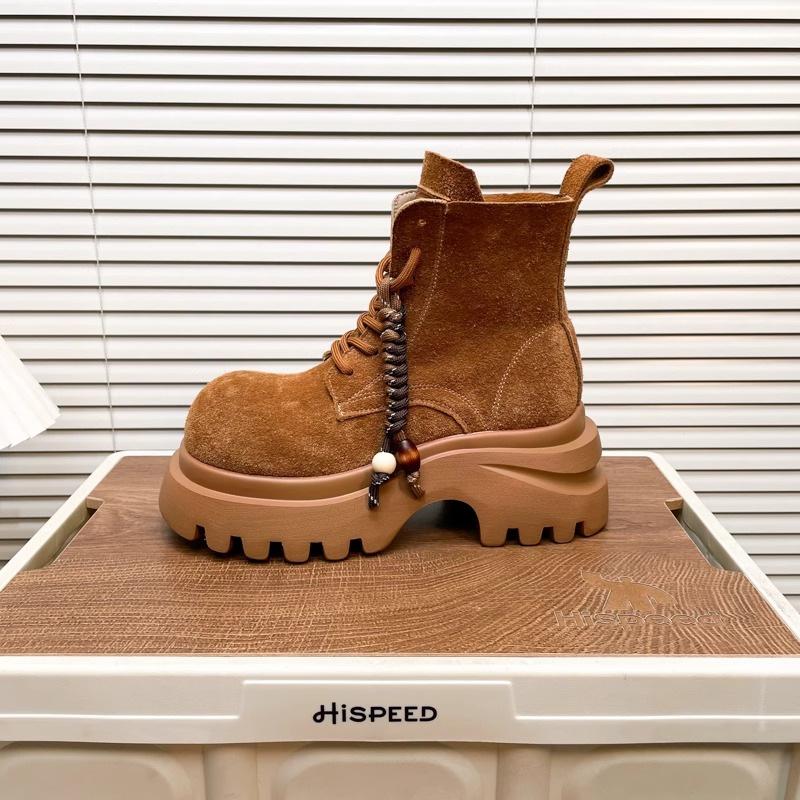 2025 Autumn New Retro Matte Leather Martin Boots Women's Shoes Platform Muffin Round Head Lace-up Locomotive Boots Short Boots Women