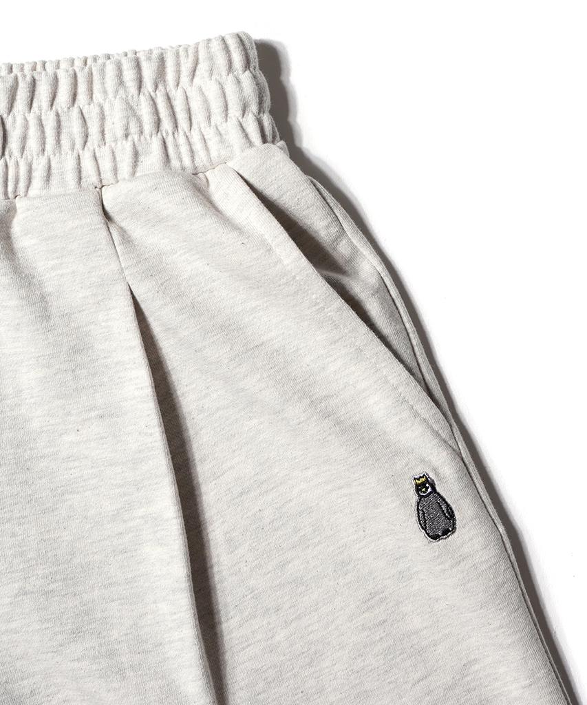 GAKKAI UNIONS One-Pleat Sweat Shorts Oatmeal