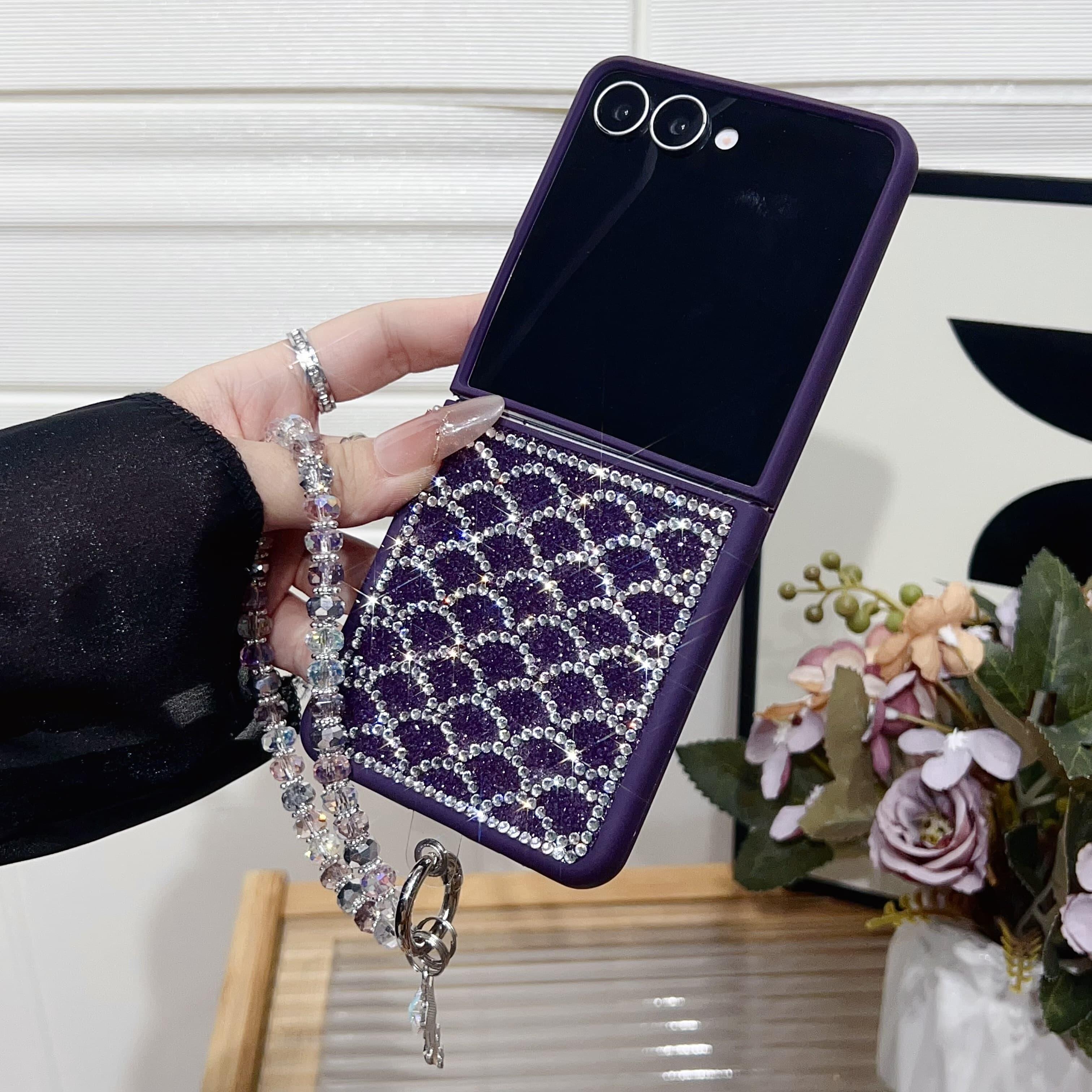 

Glitter Wrist Chain Case for Samsung Galaxy Z Flip7/ 6/ 5/ 4/ 3 with Bling Pearl Bracelet Crystal Shockproof Cover Phone Bumpers Samsung Z Flip7 фіолетовий