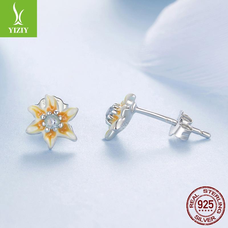 Spring Small Yellow Flower Stud Earrings For Women, Small Fresh And Sweet Design S925 Silver Exquisite Stud Earrings.