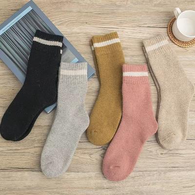 Damen Herbst- und Wintersocken mit Streifen aus Wolle, Herbst und Winter verdickt mit Fleece und warm, Indoor-Schneesocken bis zur Wade, Damen Kaschmir