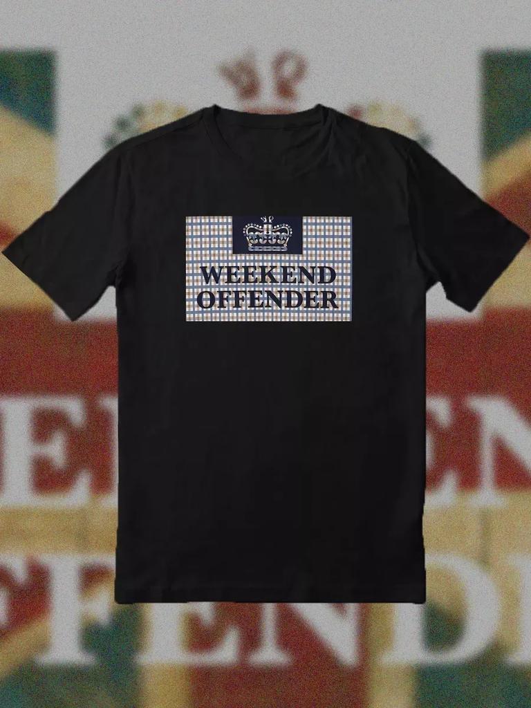 T-shirt with Print Weekend Offender