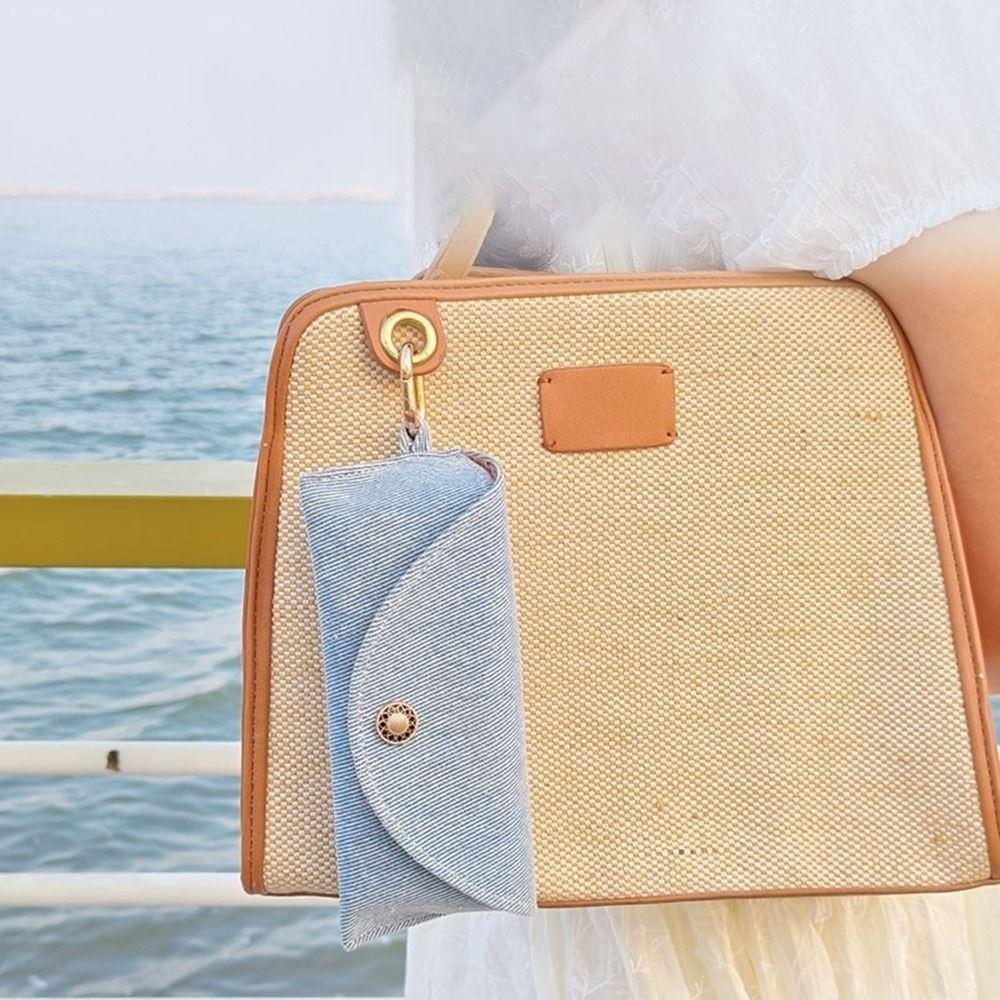 Dustproof Sunglasses Bag with Hook Eyeglasses Pouch Fashion Cosmetic Bag  fGlasses Organizer