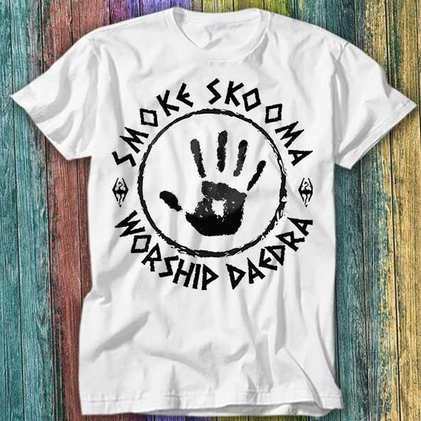 

Smoke Skooma Worship Daedra Heartbeat Video Games Computer T Shirt Top Tee 509 XL