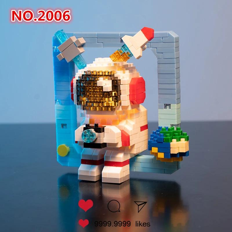 

Блоки Микрочастицы Строительство Творческий Космос Аэрокосмический Светящийся Астронавт Фигурка С Подсветкой DIY Кирпичи Набор Игрушки Для Детей Подарок not box