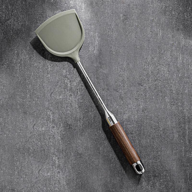 Chuda Huang Non-stick Silicone Spatula with Rosewood Handle