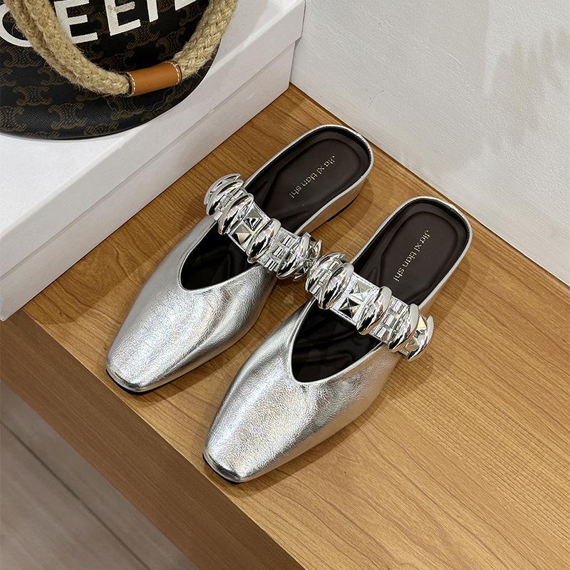 Sheepskin version~ Zhao Ruth one word with rhinestone bag head slippers women's retro summer flat bottom pointed half slippers