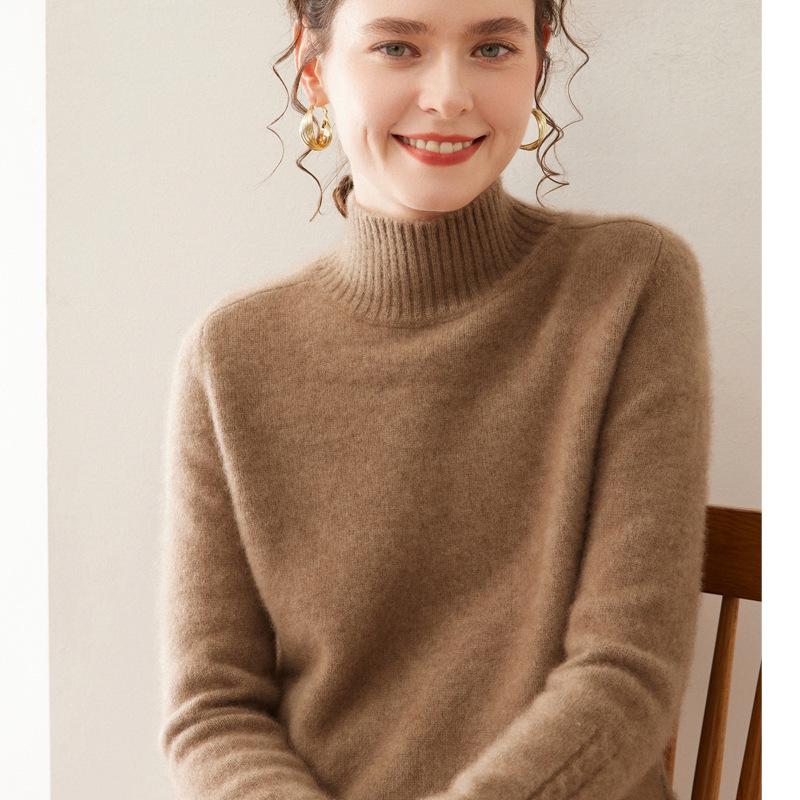 Women's Cashmere Knit Long Sleeve Base Layer - Soft, Warm, and Skin-Friendly for Autumn/Winter