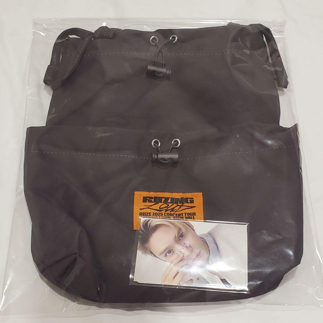 

[USED] RIIZE Seoul Con Cross Bag with Trading Card Eunsuk