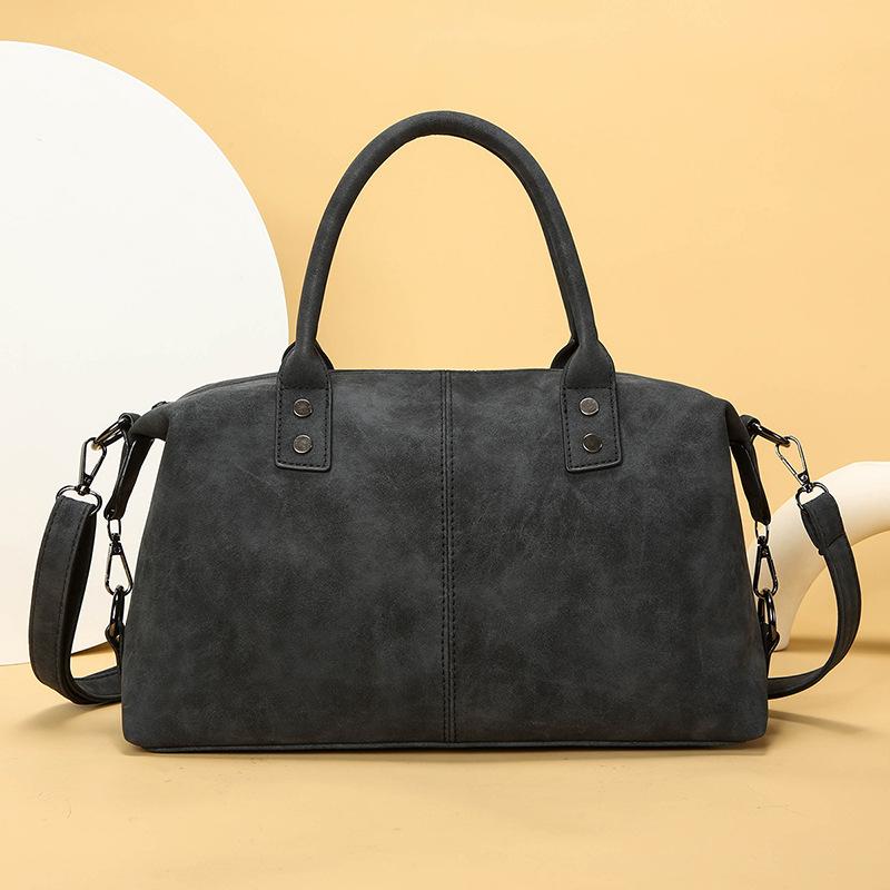 Women's bag 2026 new European and American retro handbag large capacity matte soft leather shoulder messenger bag travel bag
