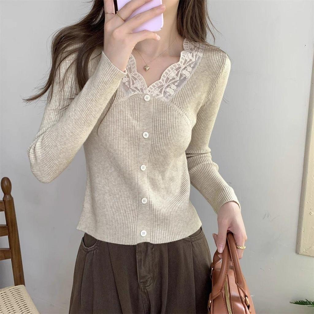 2025 Spring/Autumn Fashion Lace Patchwork Slim Fit Long Sleeve Knit Top