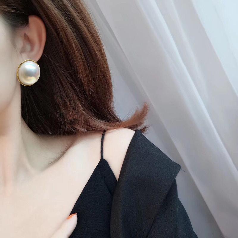 Einfache Perlenstecker Trendige Design-Ohrringe Tolles Temperament Mode-Ohrringe Damen