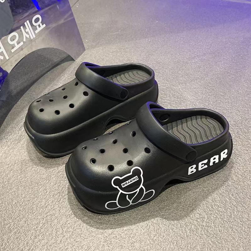 New thick-soled hole shoes women's summer outer wear bag head printing cartoon beach stepping on shit high-heeled cool slippers