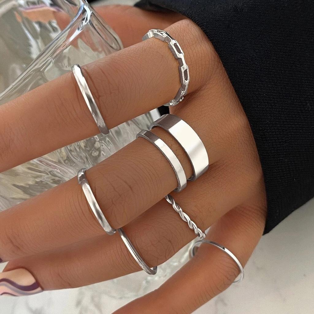 8Pcs/Set Vintage Metal Flower Shell Sun Rings for Women Punk Geometric Irregular Chain Open Rings Set Holiday Jewelry Accessorie