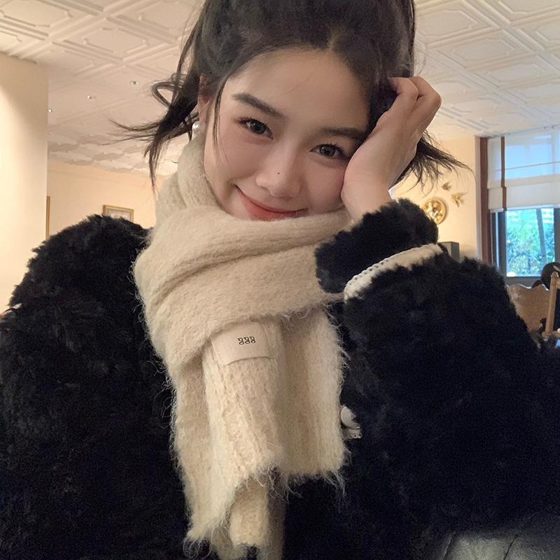 Sweet wind wool blended knitted scarf women's winter new solid color versatile scarf