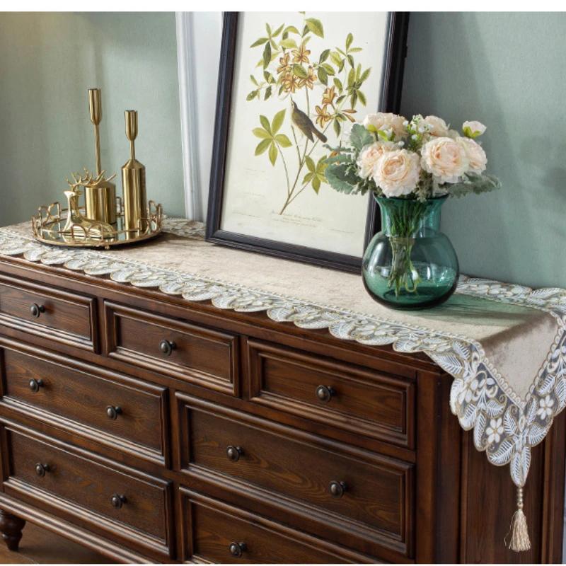 Table cloth Chocolate Golden Velvet Embroidered Luxury Table Dining Table Cover TableCloth Flower Lace Tv Cabinet Dust Cover