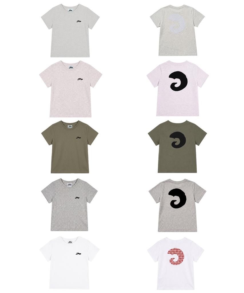 Tansanmageunesyum Horn Applique T-Shirt (Ivory)