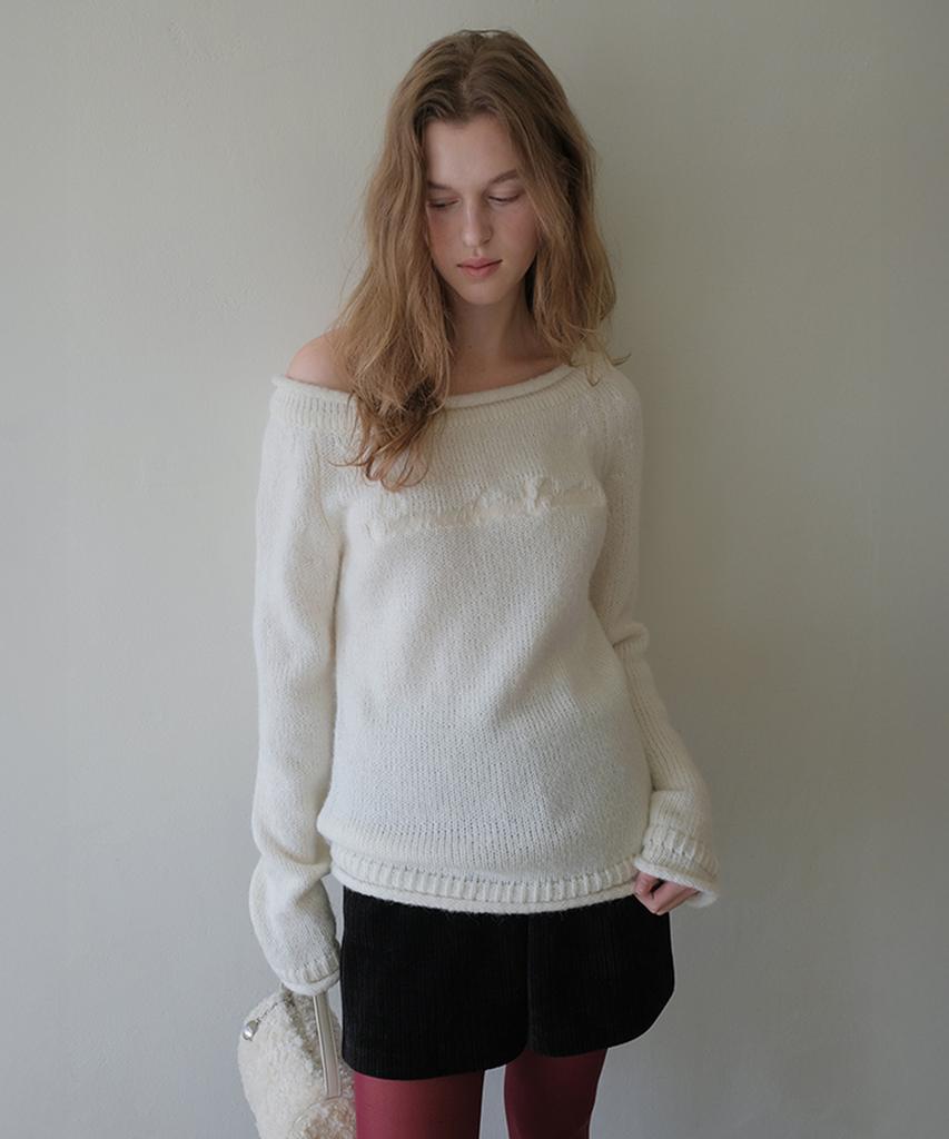 Sseomweeobeoteo Bold Logo Alpaca Boat Knit - Ivory