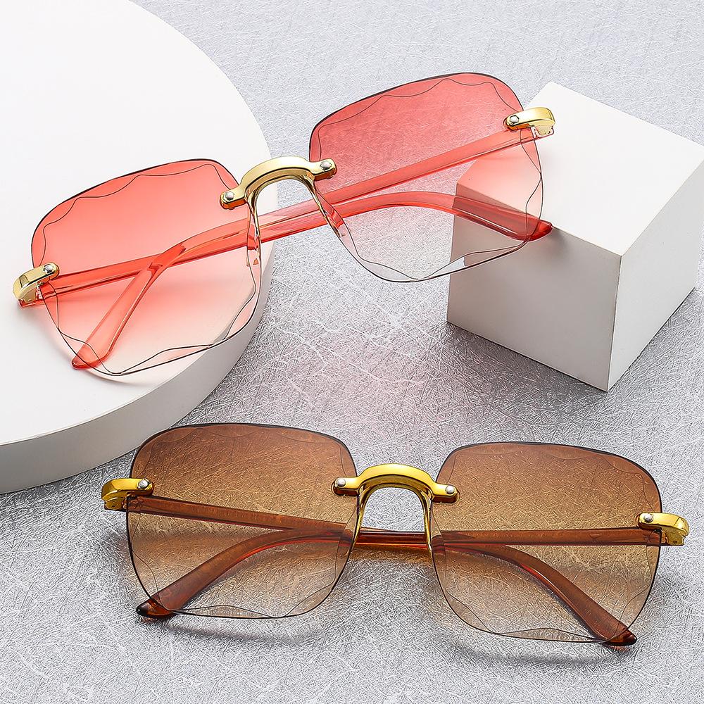 Sunglasses For Women ladies Rimless Sun glasses Diamond cutting Lens Brand Designer Ocean Shades Vintage female glasses eyewear