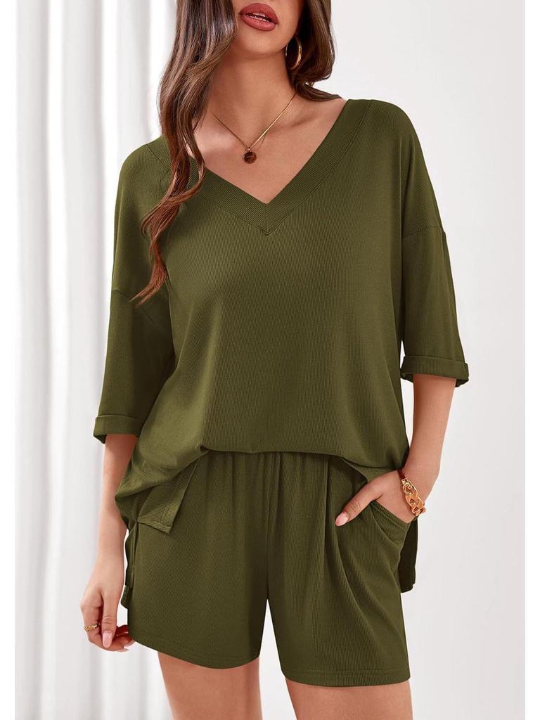 European & American Women's Summer Casual Two-Piece V-Neck Short-Sleeve Top and Shorts Set for Travel and Beachwear 2026