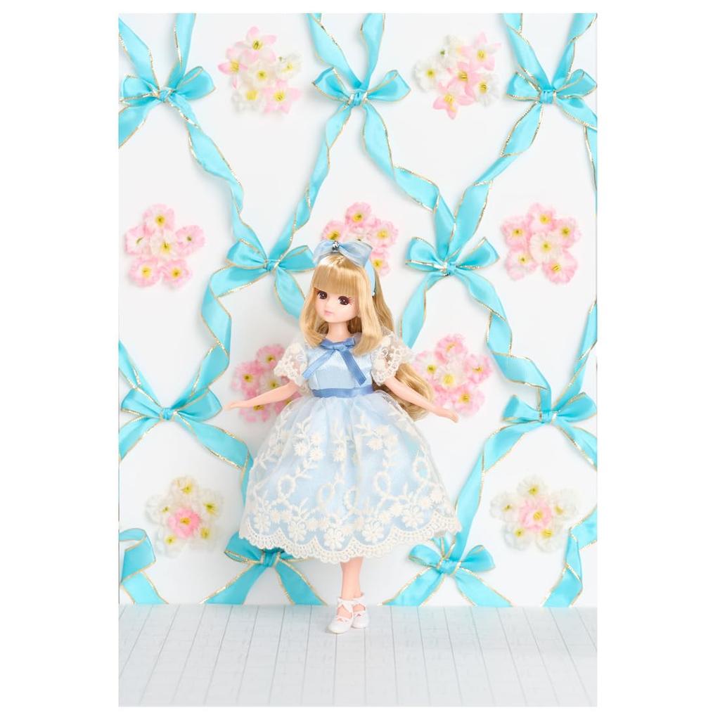 Takara Tomy Licca-chan Doll LD-09 Classical Blue Ribbon Dress-Up Pretend Play Toy for Ages 3 and Up