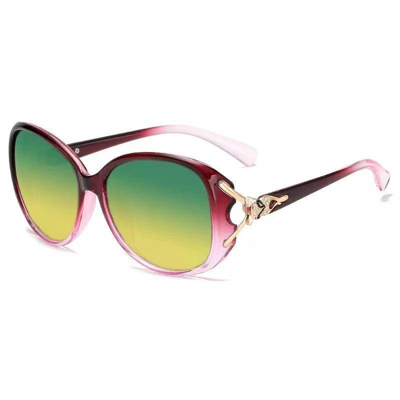Polarized Women's HD Day & Night Driving Sunglasses – Anti-Glare & Night Vision Enhanced.