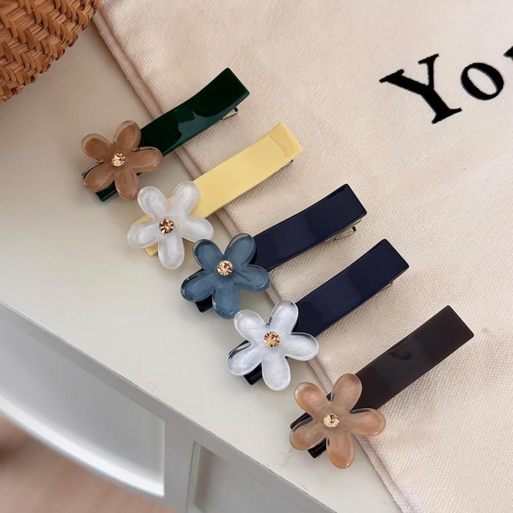 Women's Cubic Flower Simple Acetic Acid Clip Pin Hairpin