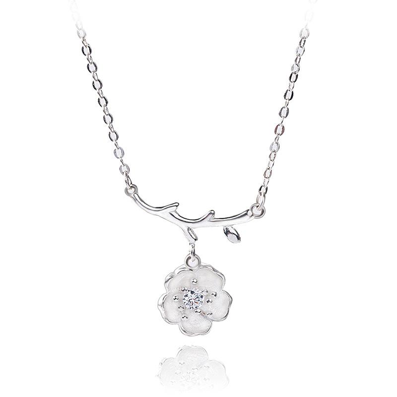 

Suijue Necklace Timeless Chic Silver Floral Design Stunning Pendant Perfect Gifting For Diamond White
