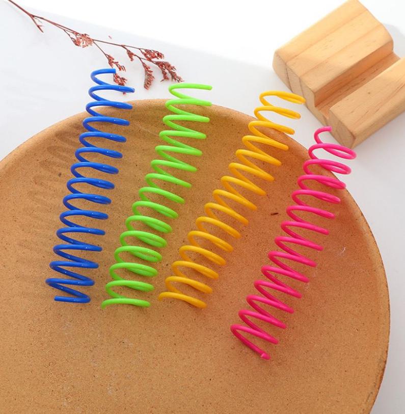 Interactive Cat Spiral Creative  To Kill Time and Keep Fit, Sturdy and Heavy Plastic for Swatting, Biting, Hunting Kitten Toys, Colorful, 4 Pcs