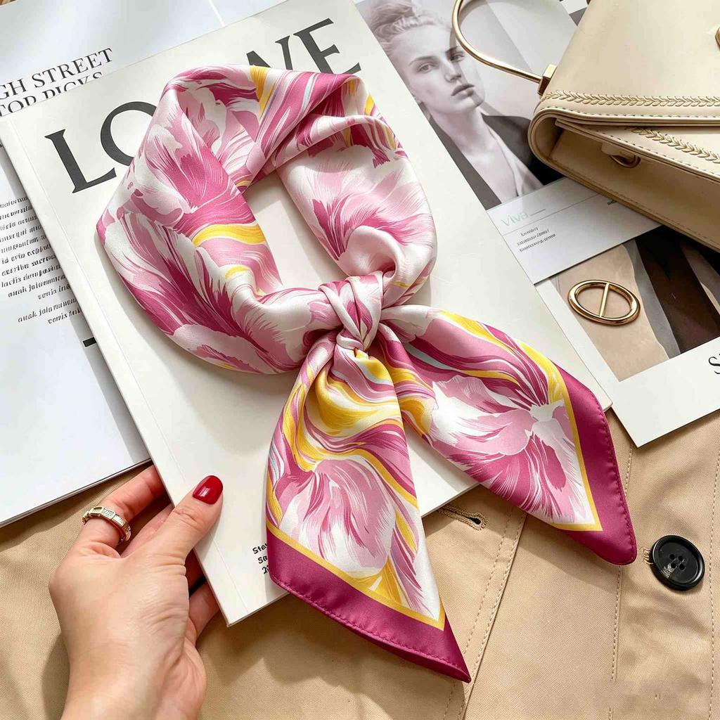Women's spring and autumn silk scarf temperament versatile thin Internet celebrity Korean version light luxury fashion scarf high-end design small squ