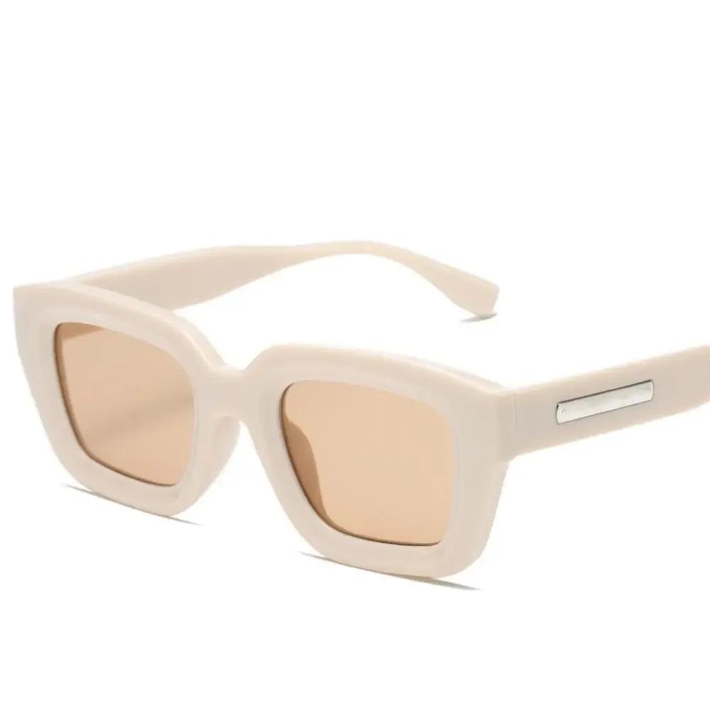 Retro Square Frame Sunglasses Fashion Sun Glasses UV400 Eyeglasses Sunscreen Sunglasses Traver Shades Glasses