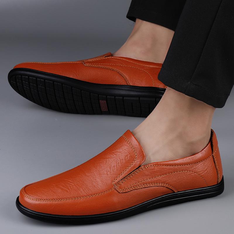 

Large size cotton leather shoes men s genuine leather soft sole soft surface light beanie shoes men s autumn and winter business casual shoes 38